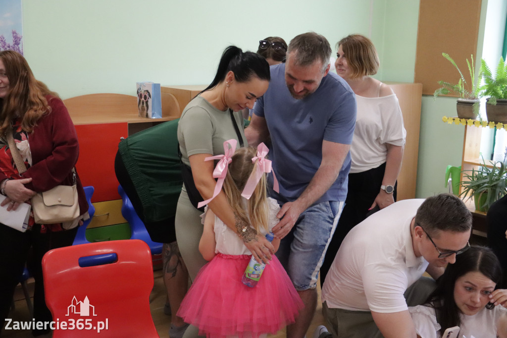 Fotorelacja II: Festyn Rodzinny w Przedszkolu Integracyjnym nr 3 w Zawierciu