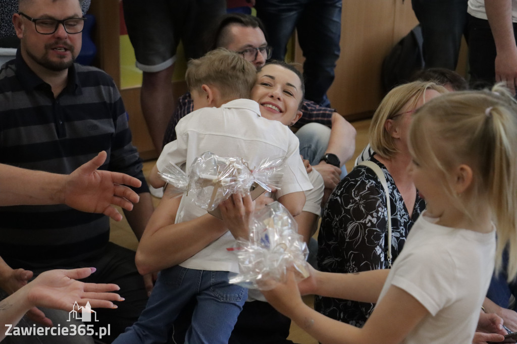 Fotorelacja II: Festyn Rodzinny w Przedszkolu Integracyjnym nr 3 w Zawierciu