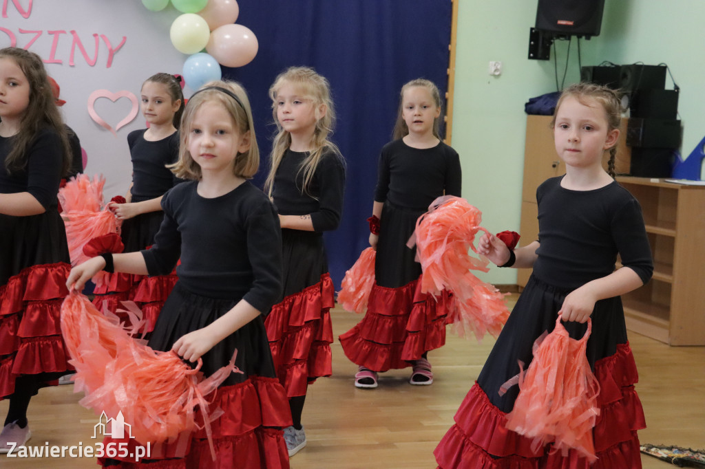 Fotorelacja I: Festyn Rodzinny w Przedszkolu Integracyjnym nr 3 w Zawierciu