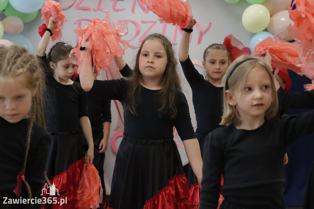 Fotorelacja I: Festyn Rodzinny w Przedszkolu Integracyjnym nr 3 w Zawierciu