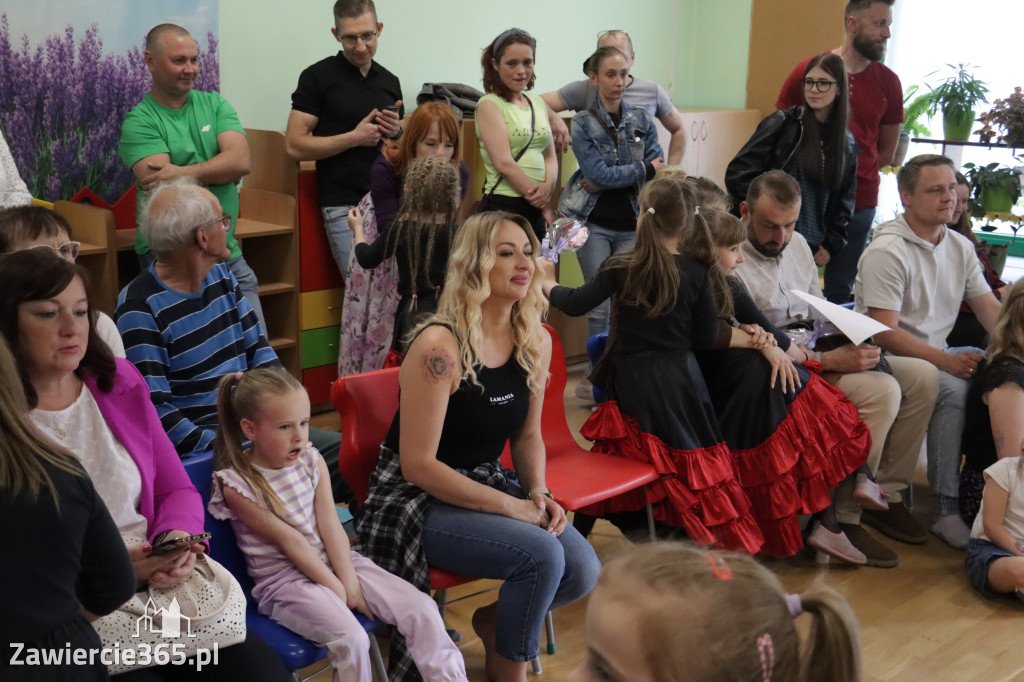 Fotorelacja I: Festyn Rodzinny w Przedszkolu Integracyjnym nr 3 w Zawierciu