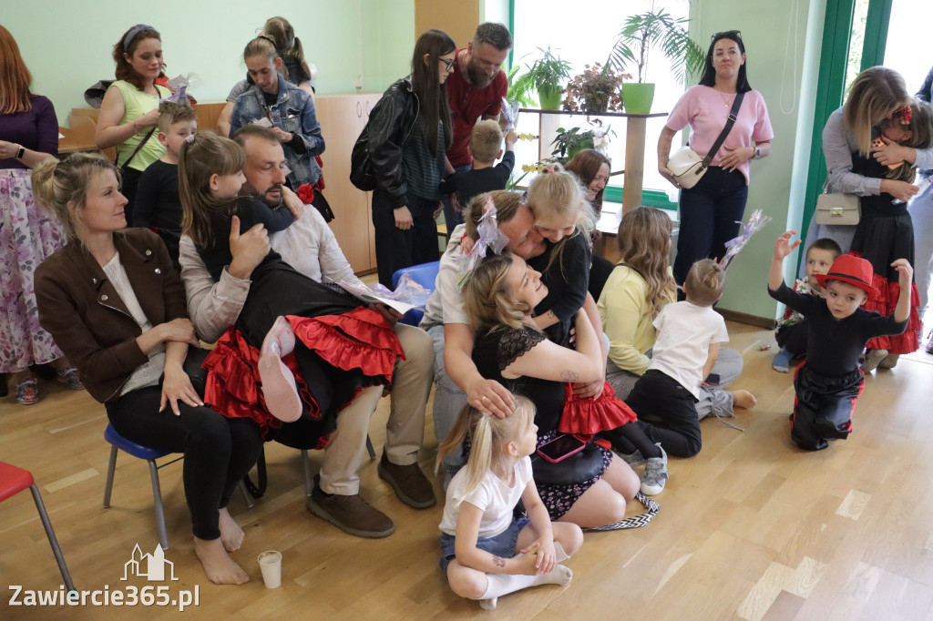 Fotorelacja I: Festyn Rodzinny w Przedszkolu Integracyjnym nr 3 w Zawierciu