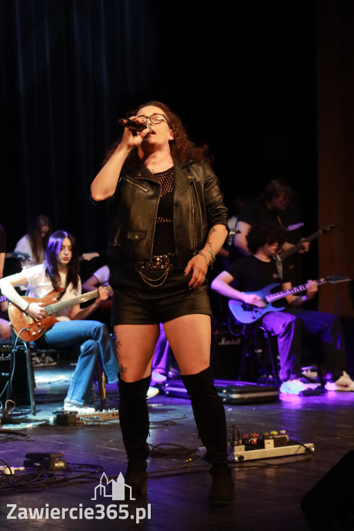 Fotorelacja: Podsumowanie roku szkolnego - Jurajska Szkoła Rocka w MOK Zawiercie