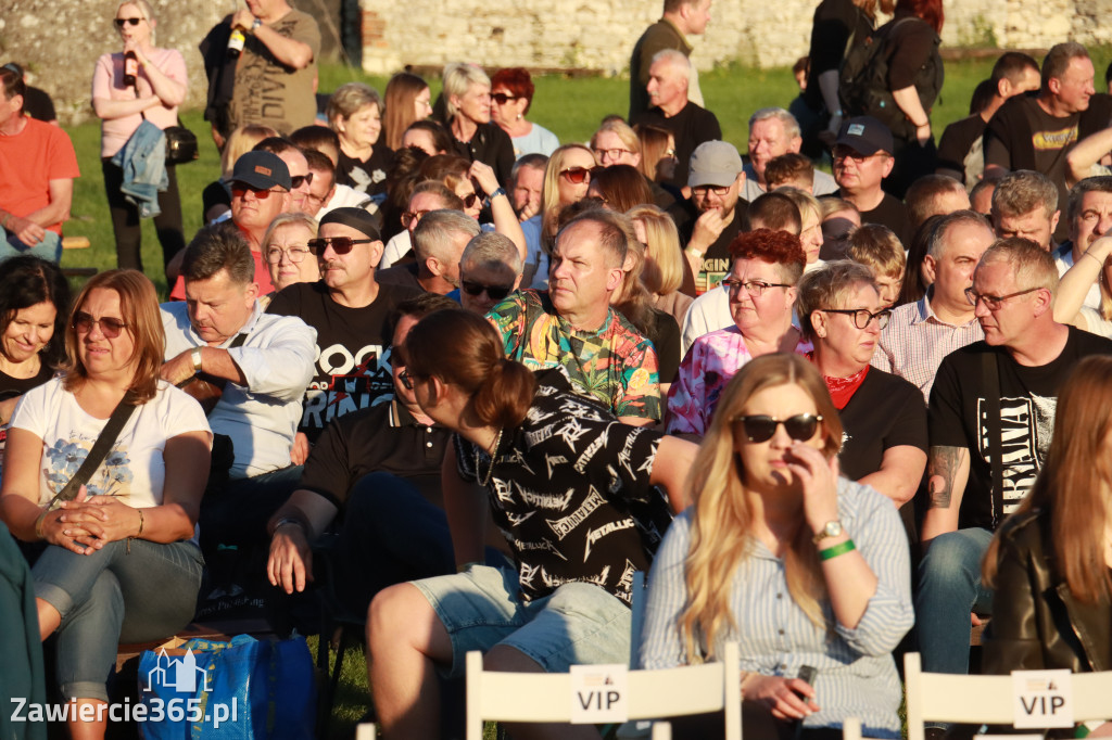 Fotorelacja I: KONCERT ROCKOWO SYMFONICZNY - Zamek Ogrodzieniec