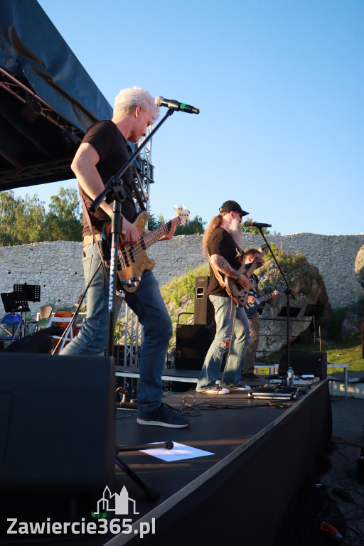 Fotorelacja I: KONCERT ROCKOWO SYMFONICZNY - Zamek Ogrodzieniec