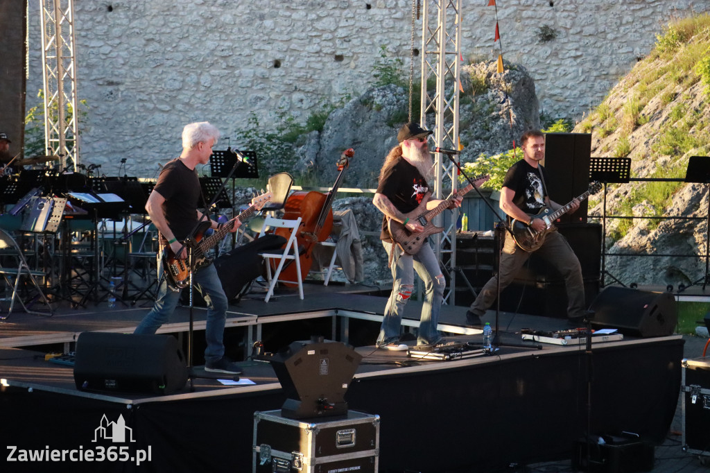 Fotorelacja I: KONCERT ROCKOWO SYMFONICZNY - Zamek Ogrodzieniec