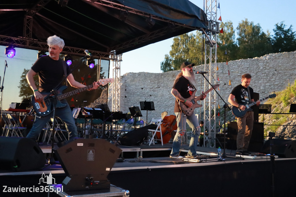 Fotorelacja I: KONCERT ROCKOWO SYMFONICZNY - Zamek Ogrodzieniec