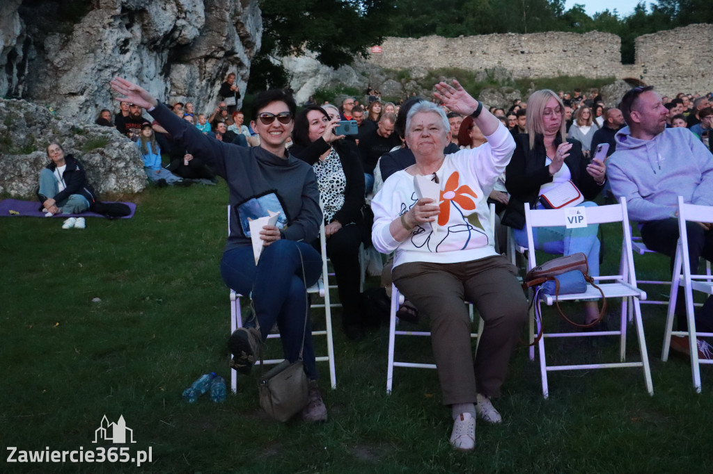 Fotorelacja I: KONCERT ROCKOWO SYMFONICZNY - Zamek Ogrodzieniec