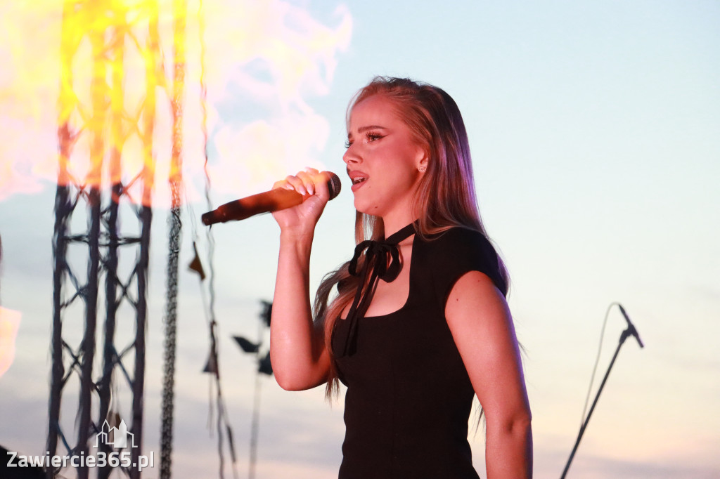 Fotorelacja I: KONCERT ROCKOWO SYMFONICZNY - Zamek Ogrodzieniec