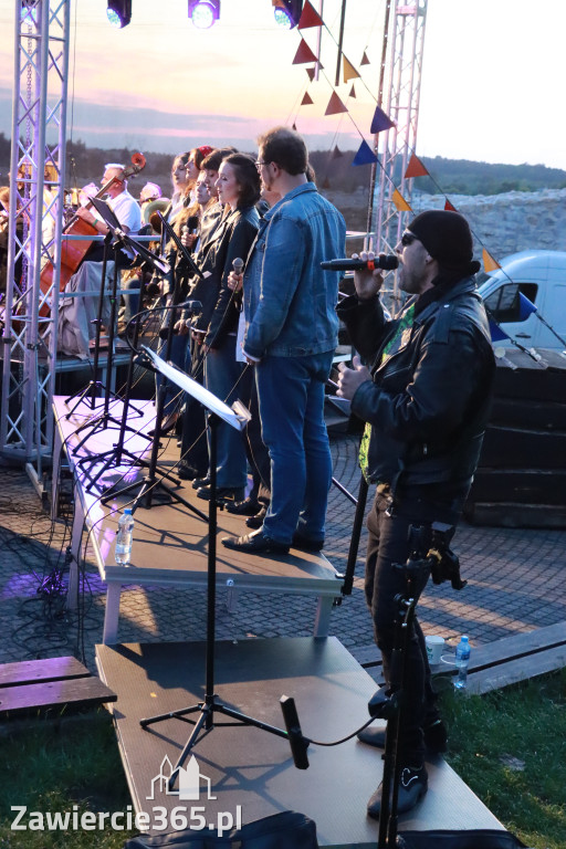 Fotorelacja I: KONCERT ROCKOWO SYMFONICZNY - Zamek Ogrodzieniec