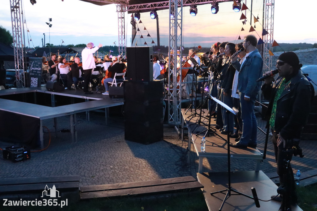 Fotorelacja I: KONCERT ROCKOWO SYMFONICZNY - Zamek Ogrodzieniec