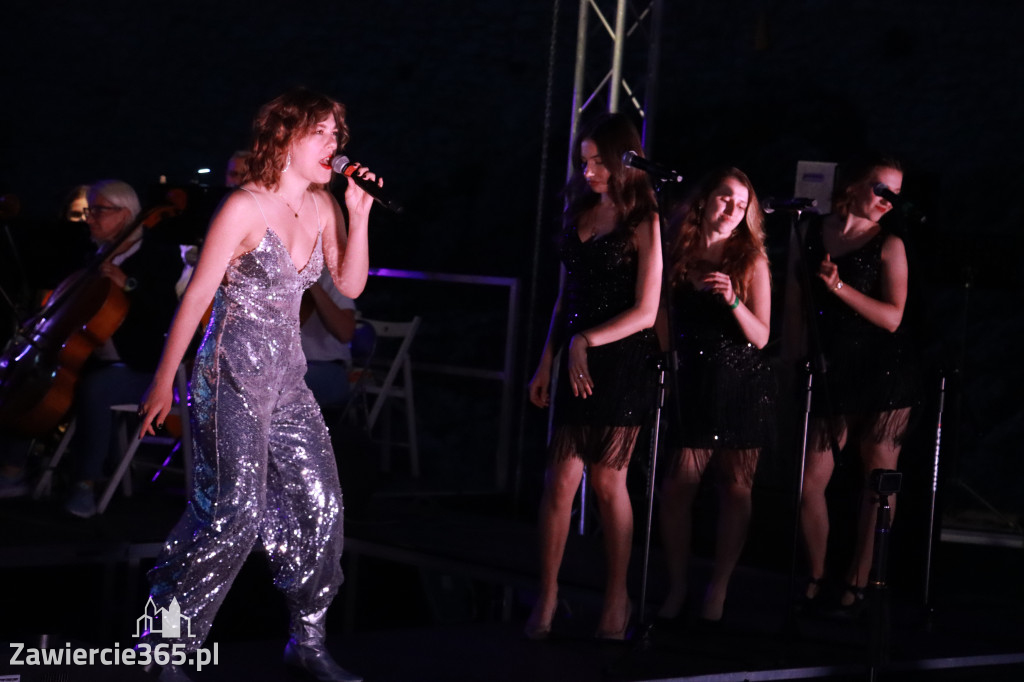 Fotorelacja I: KONCERT ROCKOWO SYMFONICZNY - Zamek Ogrodzieniec