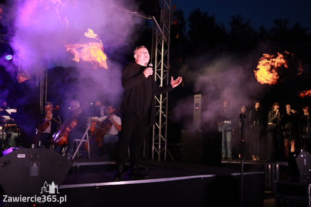 Fotorelacja II: KONCERT ROCKOWO SYMFONICZNY - Zamek Ogrodzieniec