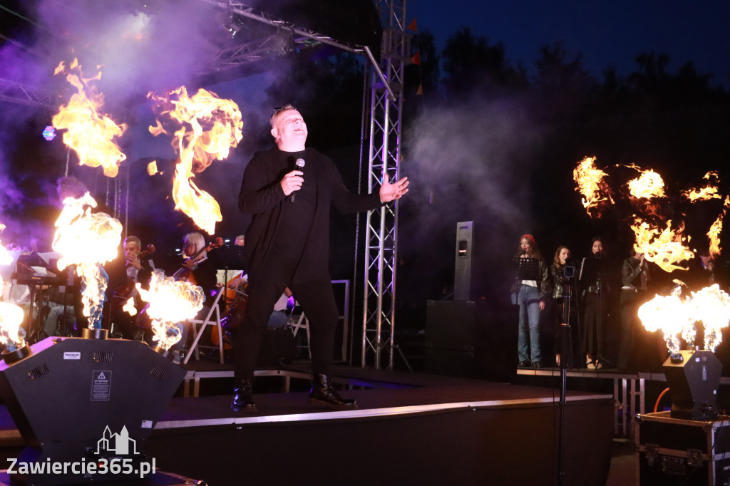 Fotorelacja II: KONCERT ROCKOWO SYMFONICZNY - Zamek Ogrodzieniec