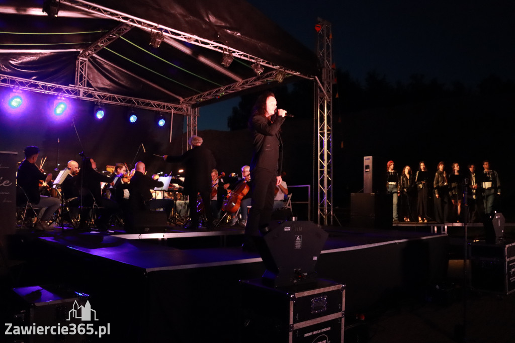 Fotorelacja II: KONCERT ROCKOWO SYMFONICZNY - Zamek Ogrodzieniec