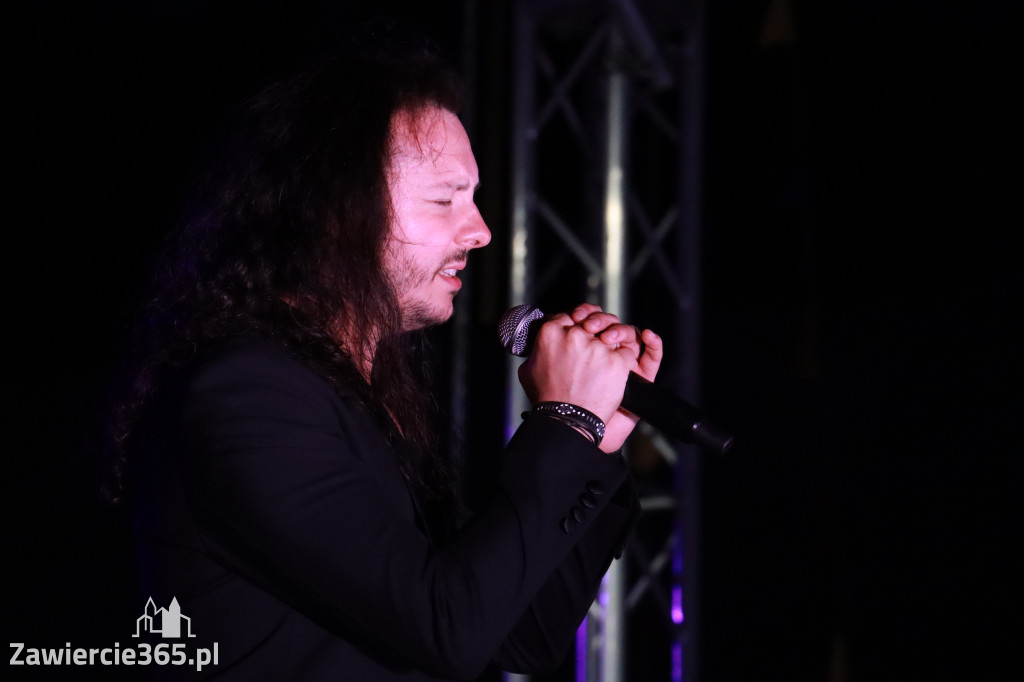 Fotorelacja II: KONCERT ROCKOWO SYMFONICZNY - Zamek Ogrodzieniec