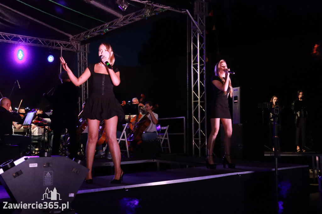 Fotorelacja II: KONCERT ROCKOWO SYMFONICZNY - Zamek Ogrodzieniec
