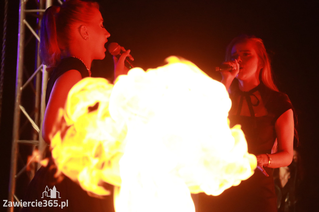 Fotorelacja II: KONCERT ROCKOWO SYMFONICZNY - Zamek Ogrodzieniec