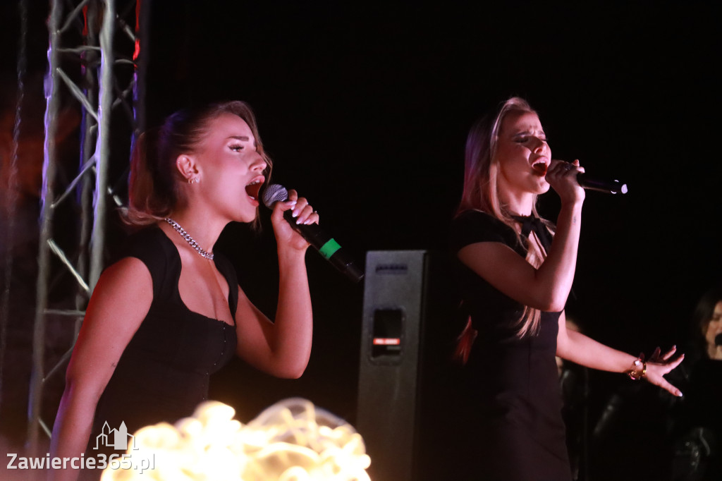 Fotorelacja II: KONCERT ROCKOWO SYMFONICZNY - Zamek Ogrodzieniec