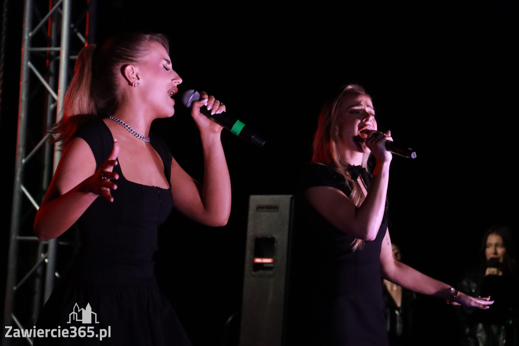 Fotorelacja II: KONCERT ROCKOWO SYMFONICZNY - Zamek Ogrodzieniec