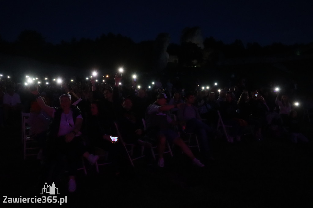 Fotorelacja II: KONCERT ROCKOWO SYMFONICZNY - Zamek Ogrodzieniec