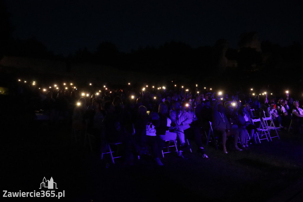 Fotorelacja II: KONCERT ROCKOWO SYMFONICZNY - Zamek Ogrodzieniec
