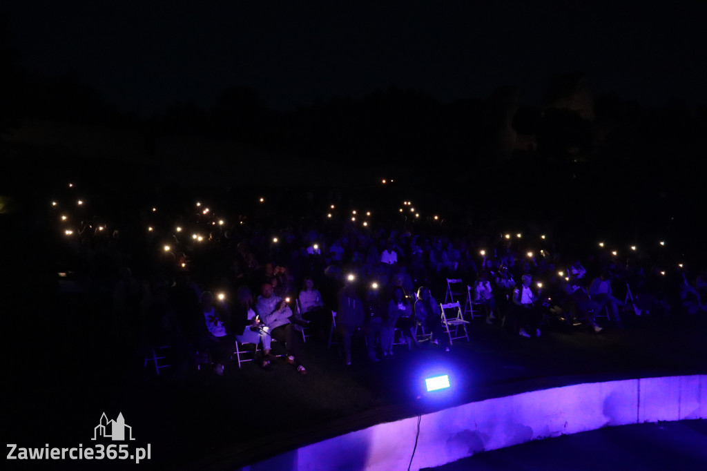 Fotorelacja II: KONCERT ROCKOWO SYMFONICZNY - Zamek Ogrodzieniec