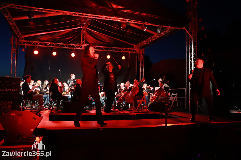Fotorelacja II: KONCERT ROCKOWO SYMFONICZNY - Zamek Ogrodzieniec