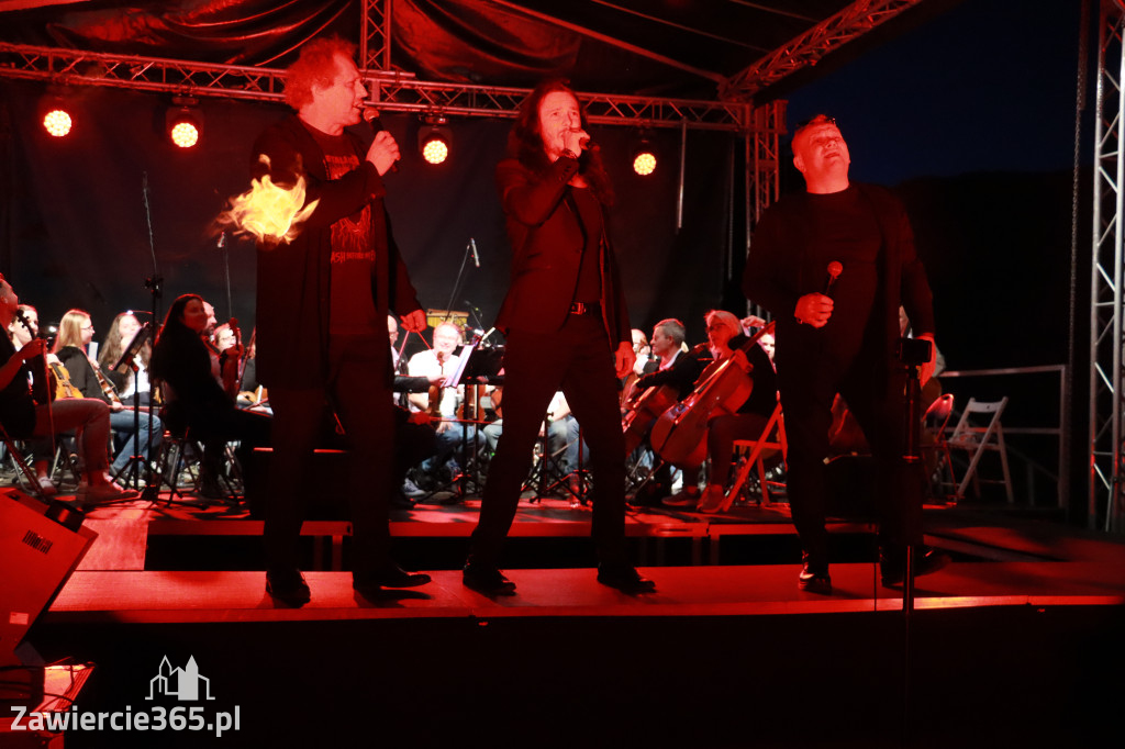 Fotorelacja II: KONCERT ROCKOWO SYMFONICZNY - Zamek Ogrodzieniec