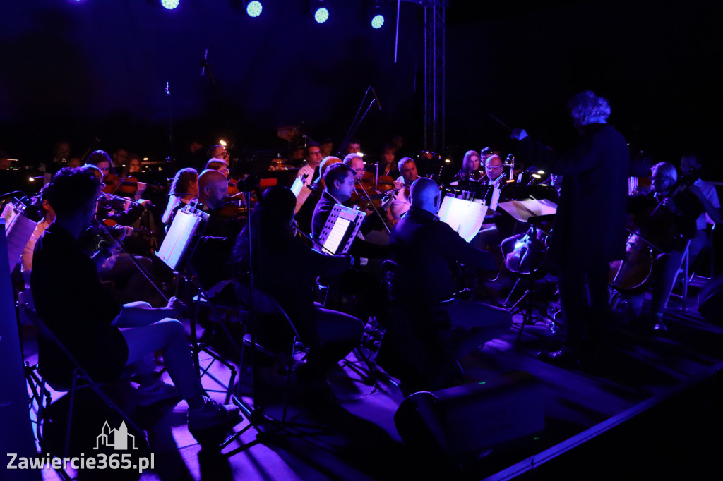Fotorelacja II: KONCERT ROCKOWO SYMFONICZNY - Zamek Ogrodzieniec