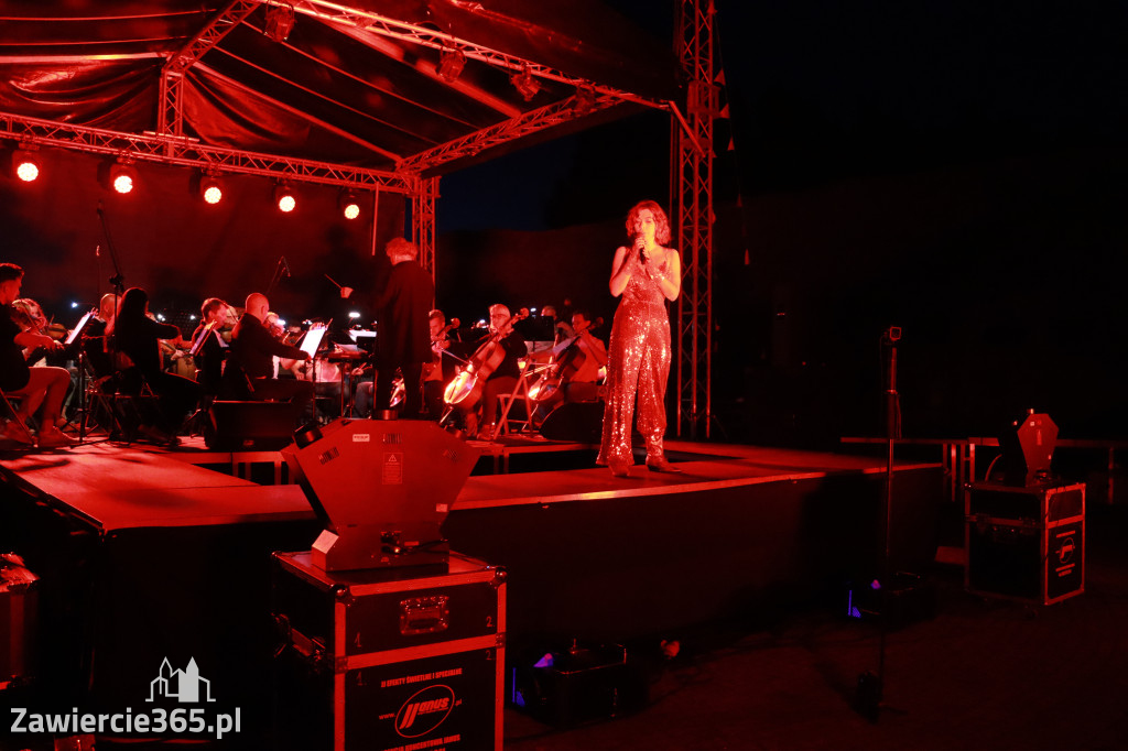 Fotorelacja II: KONCERT ROCKOWO SYMFONICZNY - Zamek Ogrodzieniec