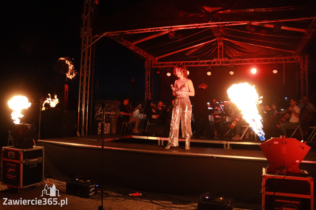 Fotorelacja II: KONCERT ROCKOWO SYMFONICZNY - Zamek Ogrodzieniec