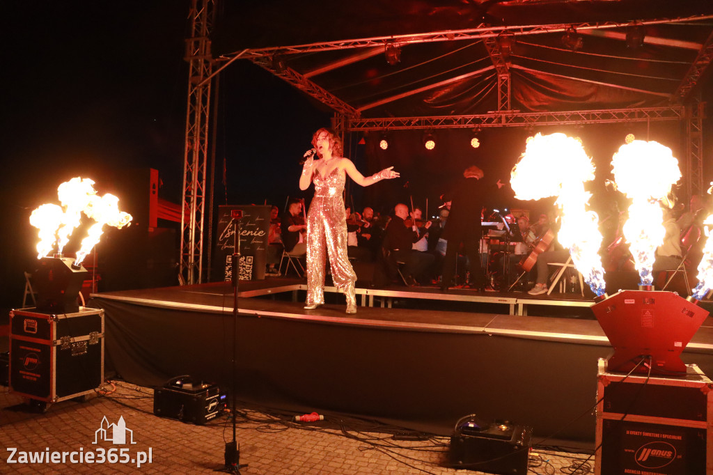 Fotorelacja II: KONCERT ROCKOWO SYMFONICZNY - Zamek Ogrodzieniec