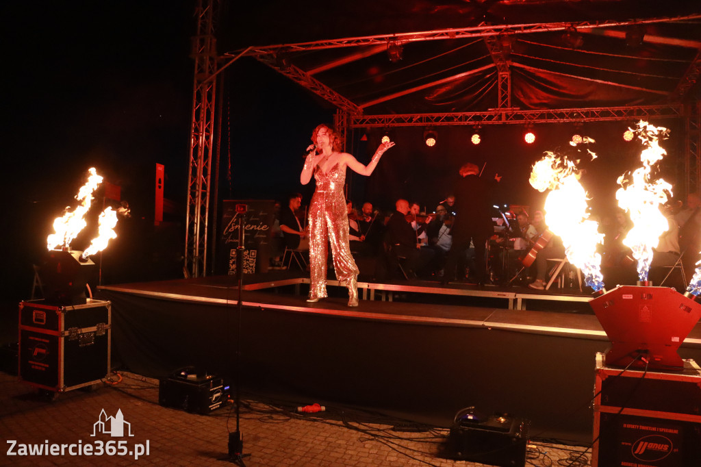 Fotorelacja II: KONCERT ROCKOWO SYMFONICZNY - Zamek Ogrodzieniec