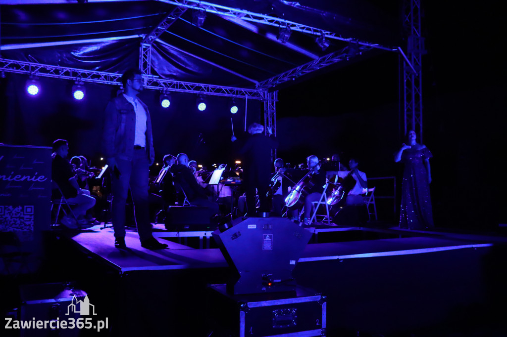 Fotorelacja II: KONCERT ROCKOWO SYMFONICZNY - Zamek Ogrodzieniec