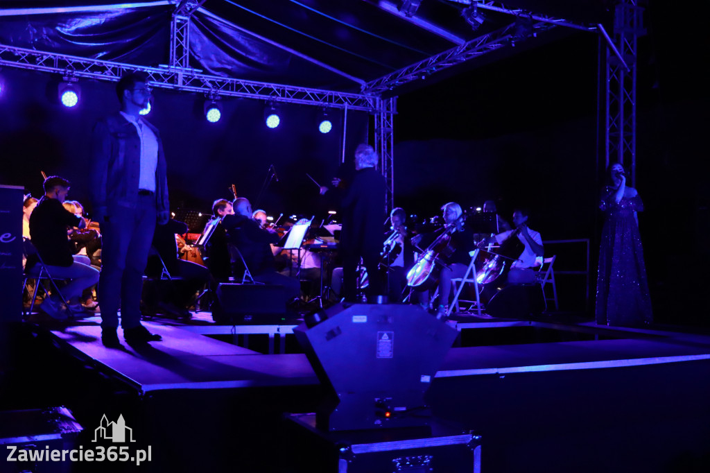 Fotorelacja II: KONCERT ROCKOWO SYMFONICZNY - Zamek Ogrodzieniec