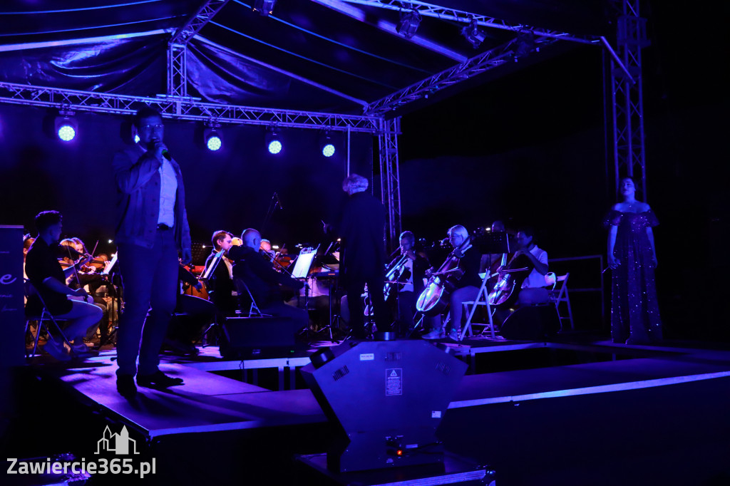 Fotorelacja II: KONCERT ROCKOWO SYMFONICZNY - Zamek Ogrodzieniec