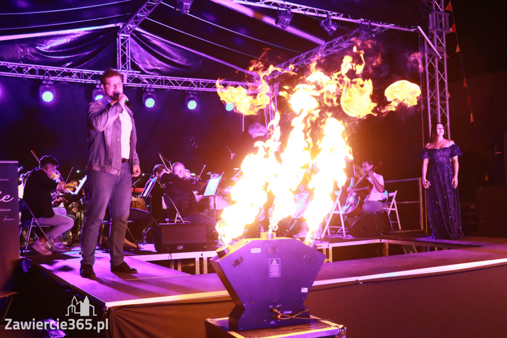 Fotorelacja II: KONCERT ROCKOWO SYMFONICZNY - Zamek Ogrodzieniec