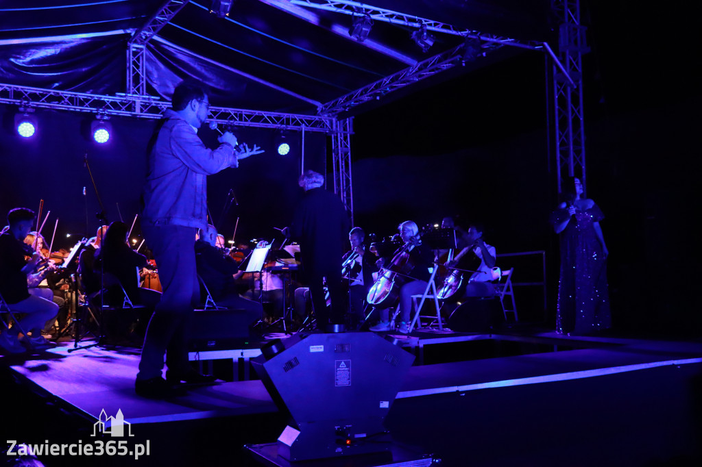 Fotorelacja II: KONCERT ROCKOWO SYMFONICZNY - Zamek Ogrodzieniec
