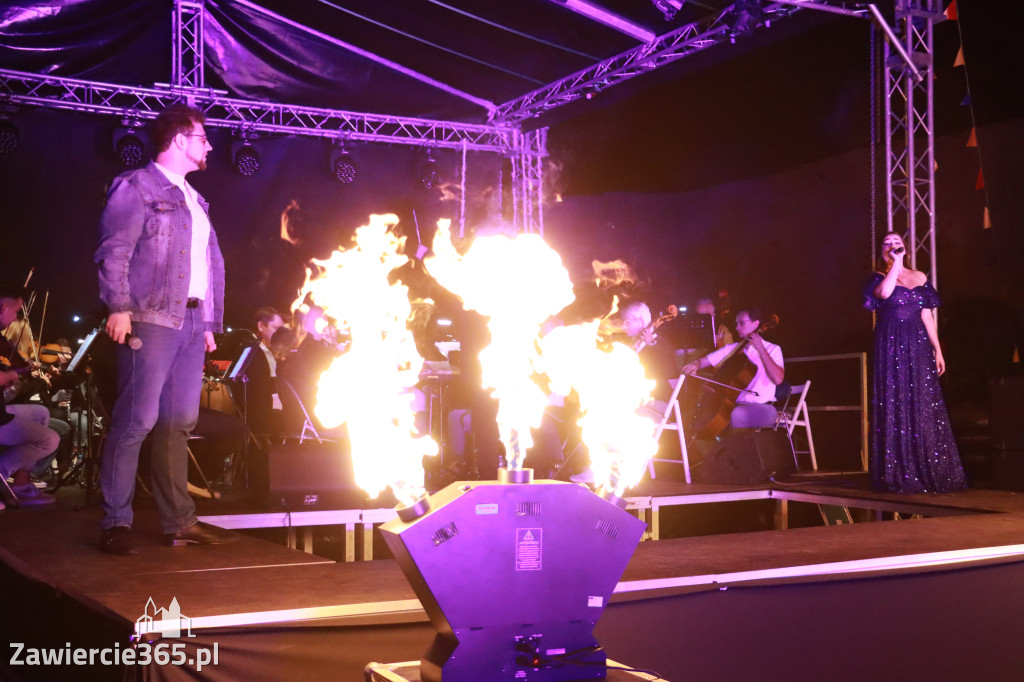 Fotorelacja II: KONCERT ROCKOWO SYMFONICZNY - Zamek Ogrodzieniec
