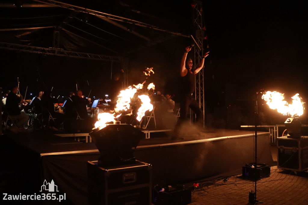 Fotorelacja II: KONCERT ROCKOWO SYMFONICZNY - Zamek Ogrodzieniec