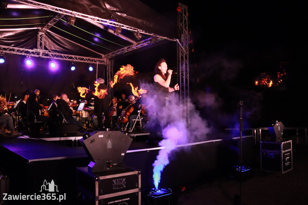 Fotorelacja II: KONCERT ROCKOWO SYMFONICZNY - Zamek Ogrodzieniec