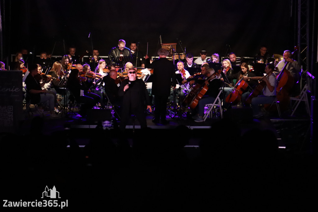 Fotorelacja II: KONCERT ROCKOWO SYMFONICZNY - Zamek Ogrodzieniec