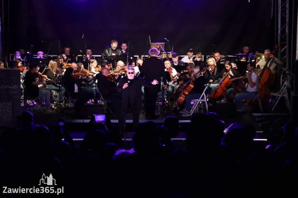 Fotorelacja II: KONCERT ROCKOWO SYMFONICZNY - Zamek Ogrodzieniec