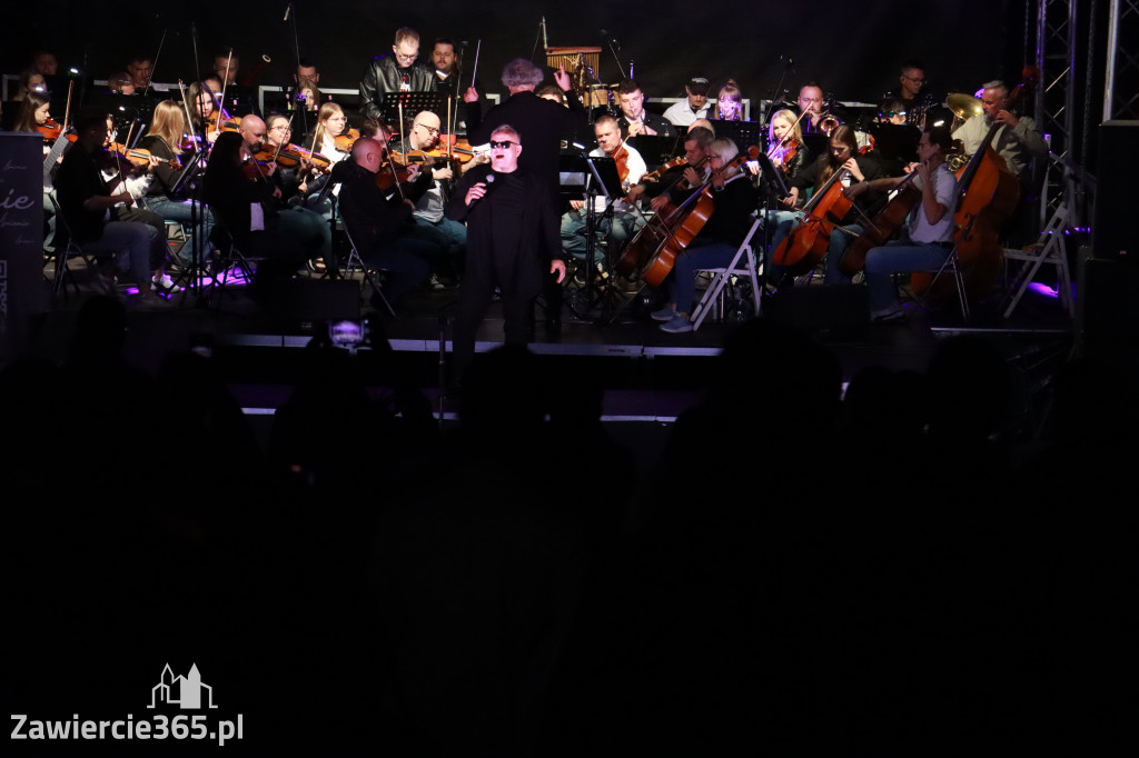 Fotorelacja II: KONCERT ROCKOWO SYMFONICZNY - Zamek Ogrodzieniec