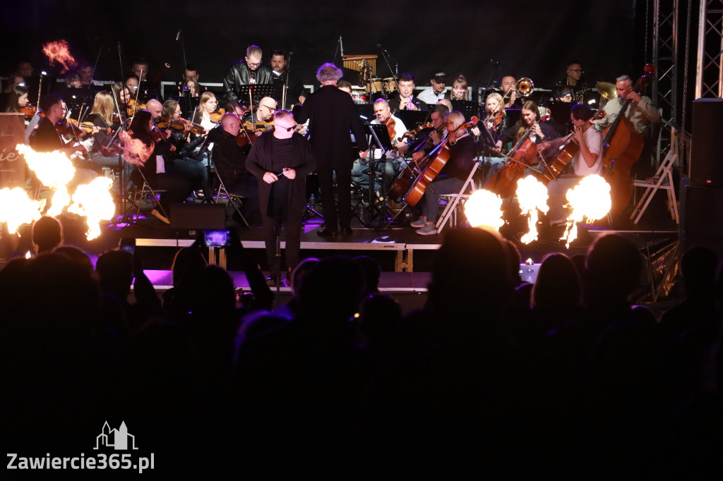 Fotorelacja II: KONCERT ROCKOWO SYMFONICZNY - Zamek Ogrodzieniec