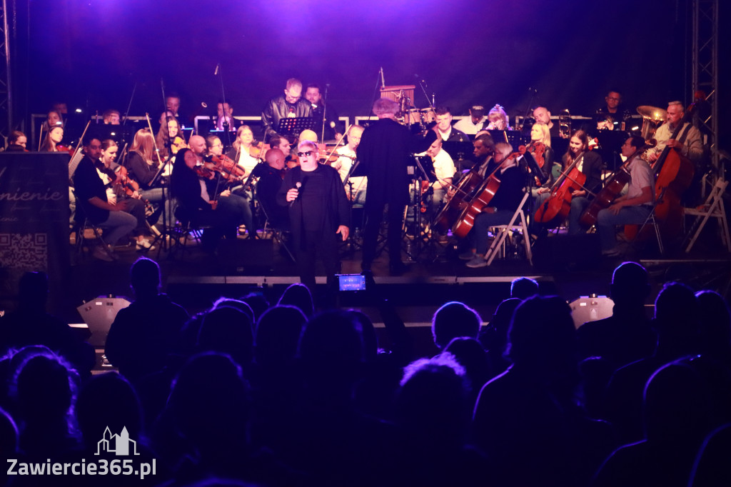 Fotorelacja II: KONCERT ROCKOWO SYMFONICZNY - Zamek Ogrodzieniec