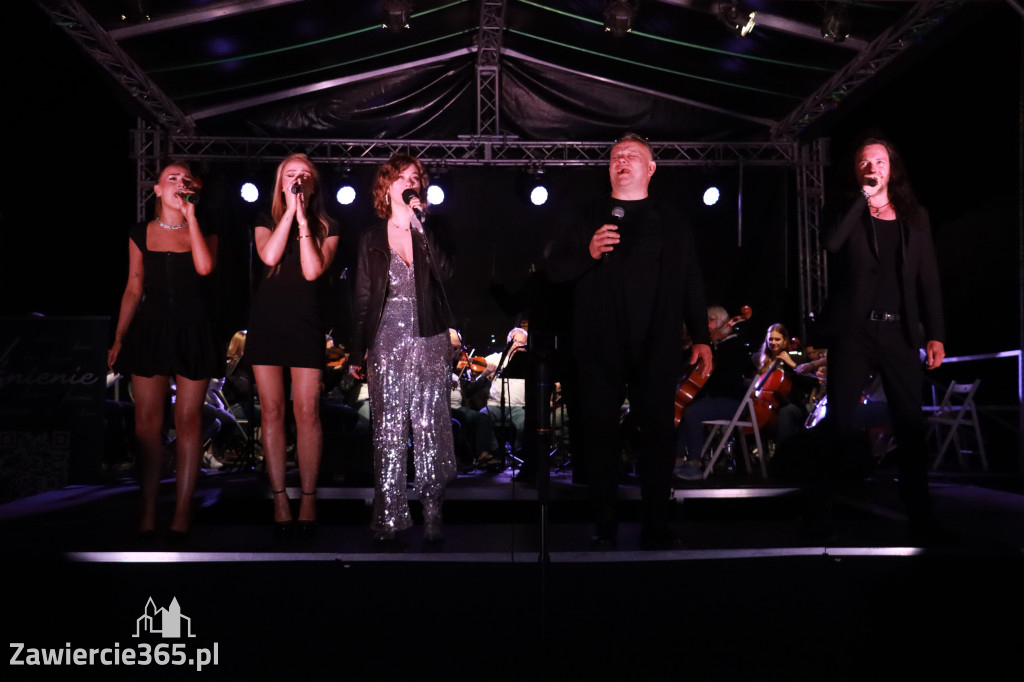 Fotorelacja II: KONCERT ROCKOWO SYMFONICZNY - Zamek Ogrodzieniec