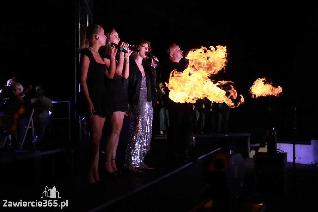 Fotorelacja II: KONCERT ROCKOWO SYMFONICZNY - Zamek Ogrodzieniec