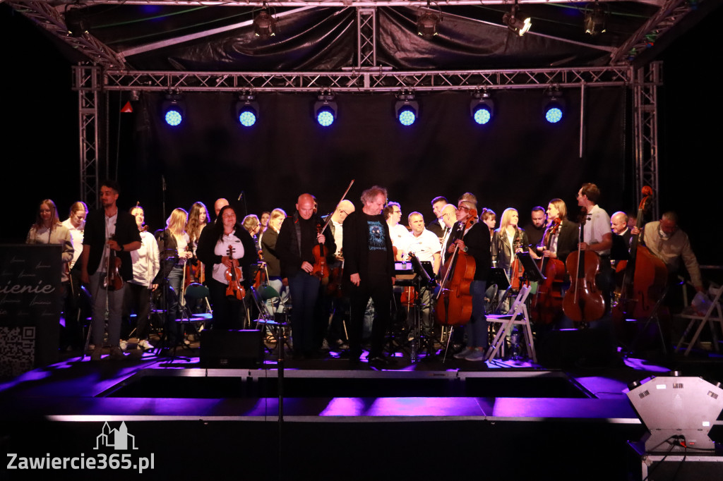 Fotorelacja II: KONCERT ROCKOWO SYMFONICZNY - Zamek Ogrodzieniec